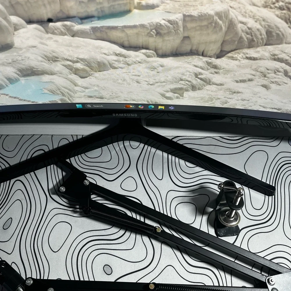Hyperx quad cast FOR SALE!!!! MIC ARM INCLUDED